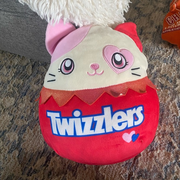 Twizzler squishmallow - Picture 1 of 1